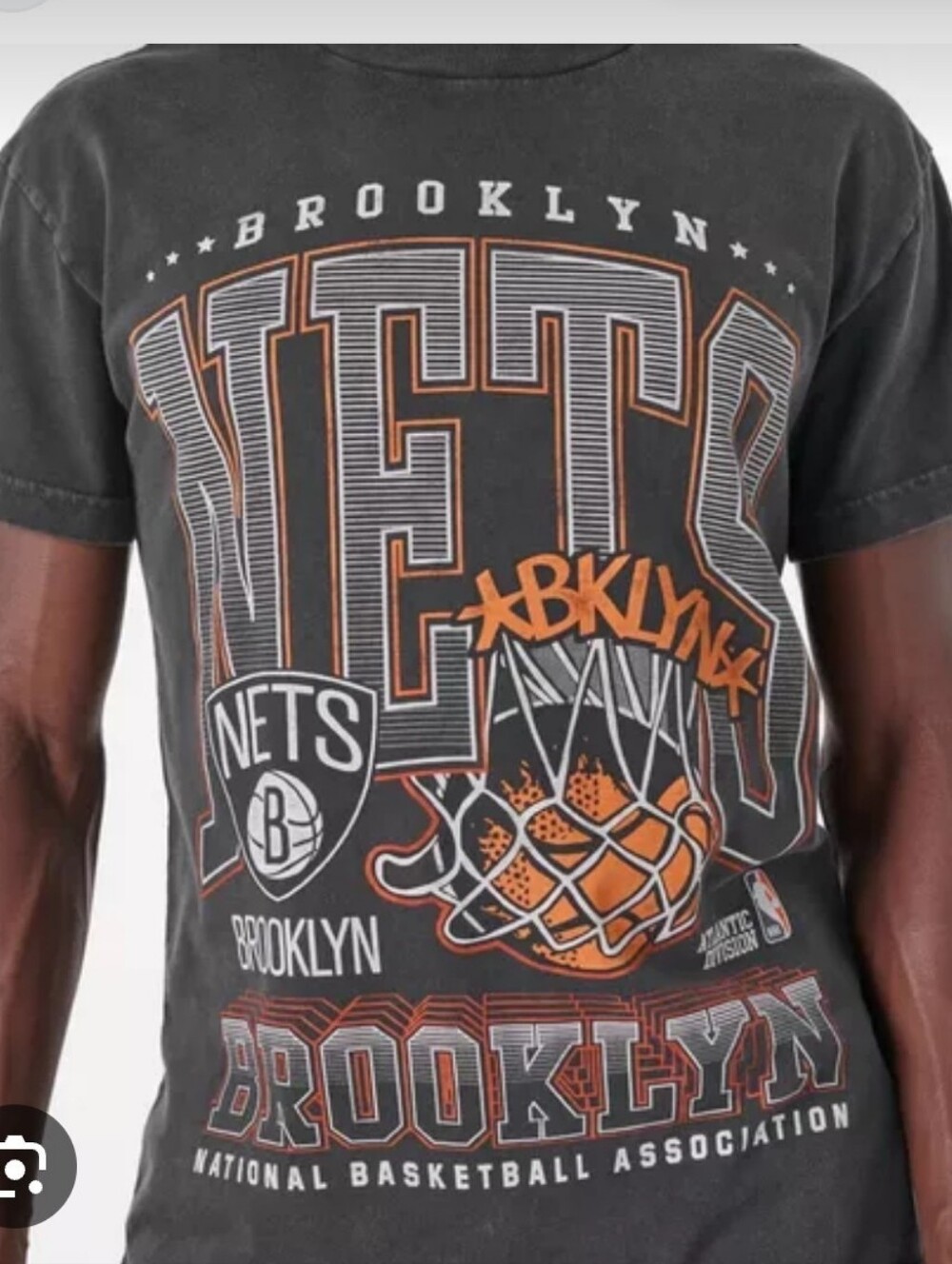 Abercrombie & Fitch Medium Tall Brooklyn Nets NBA Tee Vintage Look Faded Black